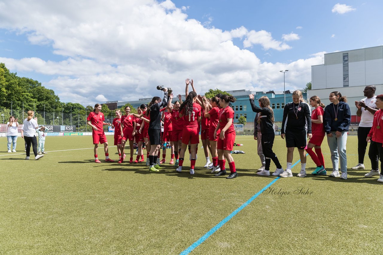Bild 168 - wCJ Ballfreunde Pokal Finale  Altona 93 - Eimsbuetteler TV : Ergebnis: 0:2